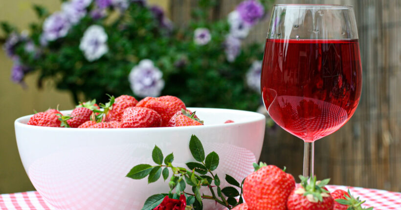 rosé chemistry tannin wine